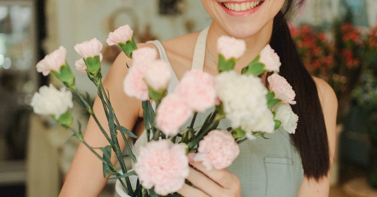 How to Coordinate Flower Girl Accessories with Bridal Flowers