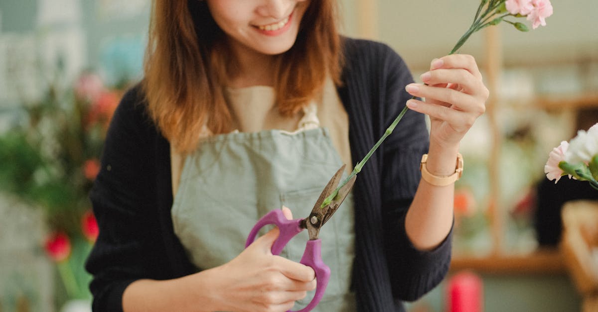 Unique Themes for Wedding Reception Floral Arrangements